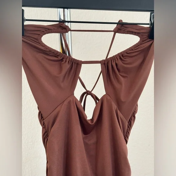 Oh Polly Ruched Keyhole Halter Mini Dress in Brown - Picture 3 of 5